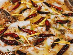 -渔语鱼酸菜鱼新川菜(来福士店)
