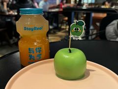 -StayReal Cafe(长宁来福士广场东八区店)