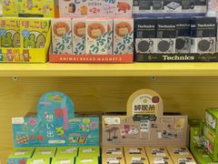 -扭扭城(王府井喜悦购物中心店)