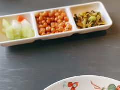 -江宴渔村·鱼鲜土菜(紫荆广场店)