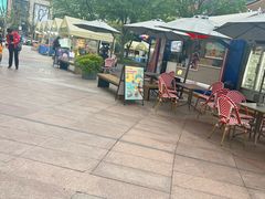 -证大大拇指广场(芳甸路店)