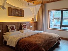 -四姑娘山阿巴郎·藏式花园餐厅