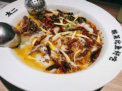 老坛子酸菜鱼-太二酸菜鱼(菱角湖万达店)