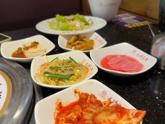 -木槿花韩式炭烤·熟成肉工坊(孙文东路店)