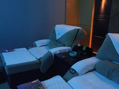-金色印象·4K影院式足体养生(南坪桃源店)