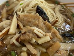 -老西白点心店