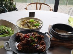 -安吉涵田度假村·水榭居中餐厅