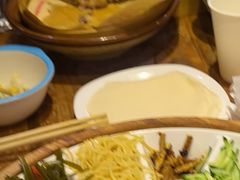 -怪噜范·老贵阳街头名小吃(鸿通城店)