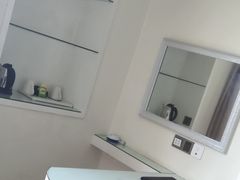 -好家园酒店(深圳坪山技术大学地铁站店)