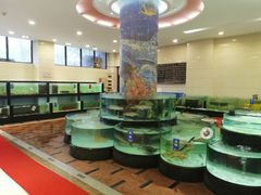 -东豪园林海鲜酒家(南港路辅路店)