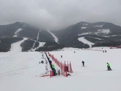 -鳌山滑雪度假区
