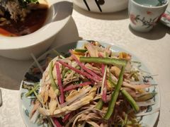 -维园悦谱·海派家常菜(乌鲁木齐南路店)