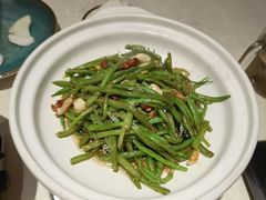 -鸽子侯·家宴·平价海鲜(绿地店)