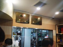 -闫家驴肉老店(华电一校店)