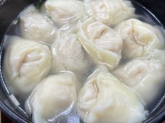 三鲜大馄饨-万寿斋(山阴路店)