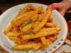 咸蛋黄炒茄子-吃饭皇帝大(解放西路店)