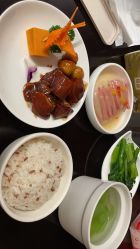 -卓玥国际月子会所(罗山路店)