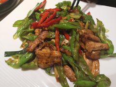 辣椒小炒肉-粤小馆(天安云谷店)