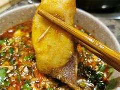 -肖肖酸萝卜鱼火锅(总店)