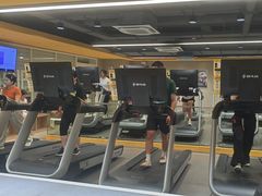 -超鹿运动(大唐世家店)