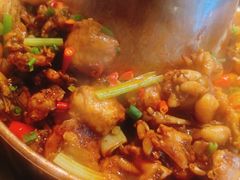 招牌蛙锅-老佛爷铜炉蛙锅(海岸城店)