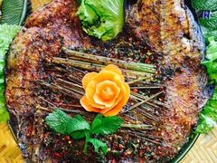 -傣家寨花园主题餐厅