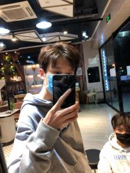 -PE SALON