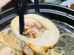 山茶菌椰子鸡-探窝·竹笙椰子鸡(杨箕店)