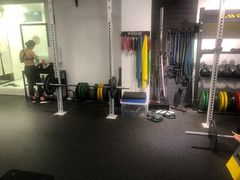 -汗水空间私教健身连锁(SM广场店)
