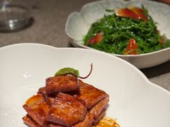 -虹潮荟·餐桌上的美食地理(太阳宫店)