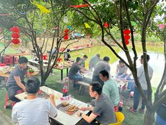 -牙山果园·烧烤野炊·钓鱼团建·烤全羊