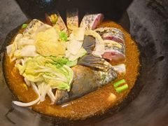 -鱼窝棚柴火铁锅炖(富山屯店)