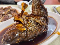 罾蹦鲤鱼-奥华餐厅·老张记(台基厂店)