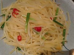 -佬麻雀·剁椒鱼头(京基KK One店)