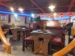 大堂-山里屯铁锅炖(哈尔滨中央大街店)