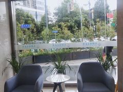 -团圆口腔·种植中心(锦江院区)