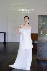 点击看大图 -GODDESS WHITE婚纱礼服(鹏城动力大厦店)