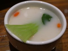 -泉畔人家·老济南经典鲁菜(大明湖店)