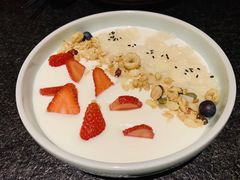 金桃酸奶-丝路金桃·新疆菜(徐汇店)