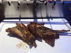 苏尼特金质烤羊排-三个蒙古大叔羊肉串(大宁店)