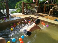 -思念果岭悦温泉