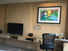 -上海虹桥西郊假日酒店