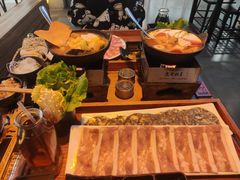 -东北烧烤·烤羊腿(天虹店)