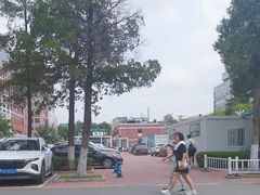 -北医三院门诊部-地上停车场