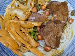 -牛八宝桂林米粉(八里庄店)