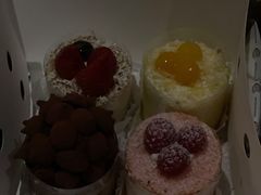 Medium 巧克力慕斯马令-COVA(环贸iapm店)
