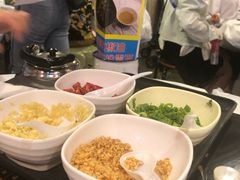 -鲜入围煮花胶鸡海鲜火锅