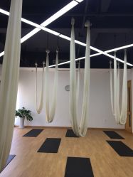 -LU YOGA（露瑜伽）专业瑜伽馆