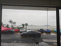 -麓舍全景太湖温泉别墅团建拓展会议亲子