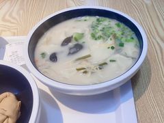 -大头亮羊汤烩面·河南非遗(良乡总店)